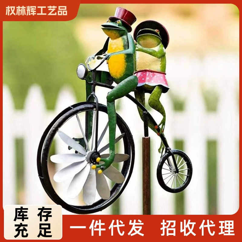 Лягушка Велосипедная ветряная мельница животных мотоцикл сад свай металлический кованый двор декоративный сад ветряная мельница трансграничный спот