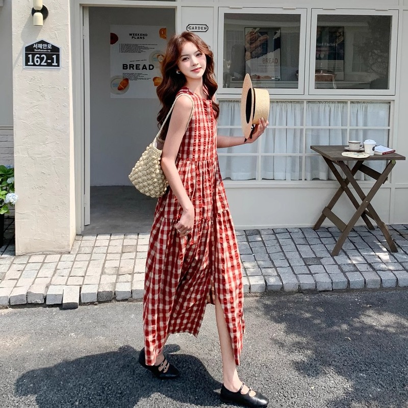 フレンチレトロな赤いチェック柄のノースリーブドレス女性のための夏の新しい気質ハイエンドの絶妙なAラインスカート|undefined