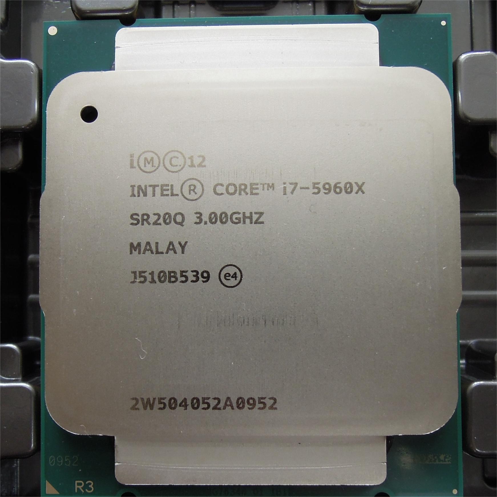 艾蒙斯 i7-5960X SR20Q  全新原包 现货 i7-5960X SR20Q