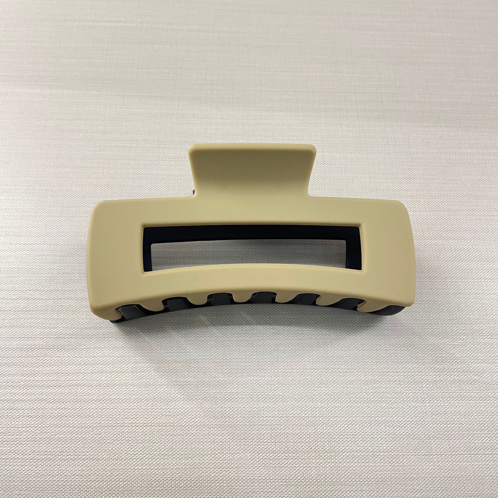 Oufeile superficie de dos colores AB textura esmerilada agarre cuchara trasera femenina alta Cola de Caballo tiburón clip accesorios para el cabello horquilla al por mayor