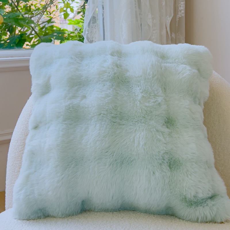 Tuscan rabbit plush blanket light luxury high end leisure blanket autumn and winter thick sofa blanket milk plush blanket_voghion.com
