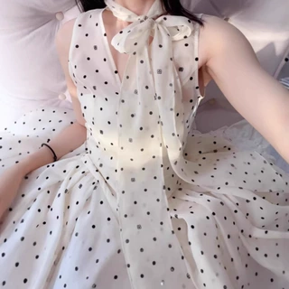 【黛珊】2026春夏日系新品甜美波点蝴蝶结飘带V领修身芭蕾连衣裙