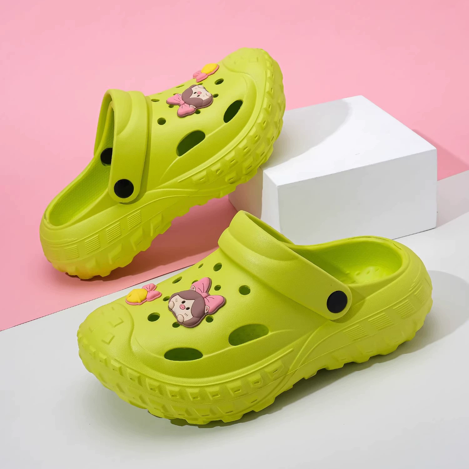 Summer beach sandals, universal slippers, soft sole