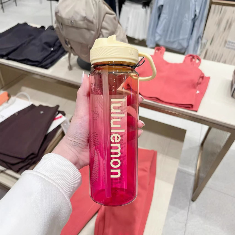 Lululemon Back to Life Plastic Straw Cup Transparent Sports Water Bottle Fitness Plastic Outdoor Water Cup Lululemon Back to Life Plastic Straw Cup Transparent Sports Water Bottle Fitness Plastic Outdoor Water Cup