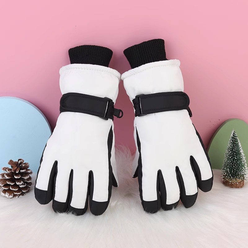 Pantalla táctil para niños de 3 - 17 años de invierno grueso a prueba de frío impermeable a prueba de viento antideslizante y caliente para jugar con guantes de seda
