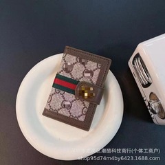 メーカーは直接現物カードを注文して、古い花のブラウンの花の潮牌の小さい香の楊樹林香のおばあさんの潮牌の0財布を包みます。