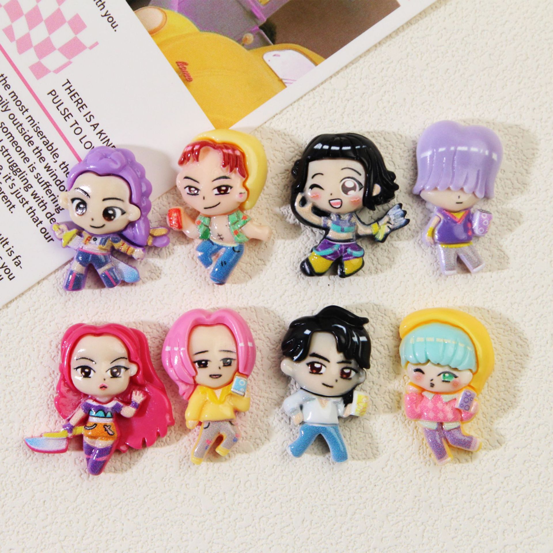 新款猎魔女团树脂配件 diy奶油胶钥匙扣手套发夹车载饰品配饰材料