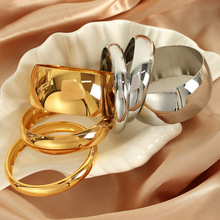 欧美时尚钛钢金属质感情侣手镯手环大光面夸张设计高级感女士饰品