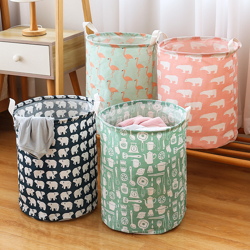 Foldable handheld laundry basket for home use