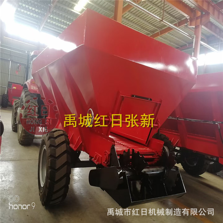 有机肥撒粪车 农家肥撒肥车 禹城红日拖拉机牵引6立方撒粪车价格