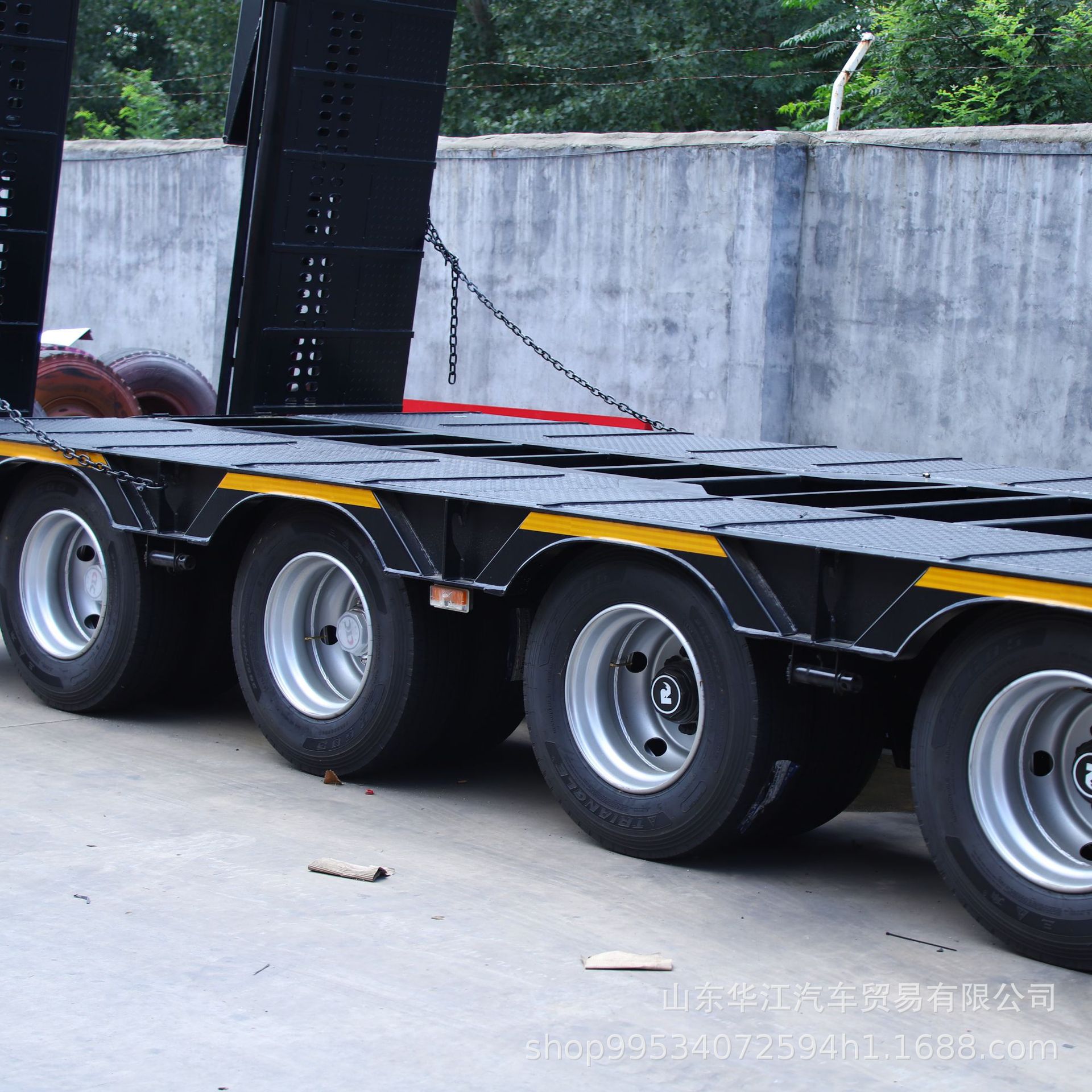 Export to Africa Heavy-Duty Container Flatbed Semi-Trailer Skeleton Trailer 40Tf20Tf Flatbed Transport Trailer