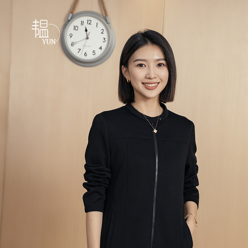 YUN韫春季新款圆领休闲外套女时尚拉链中年减龄设计感薄款外套