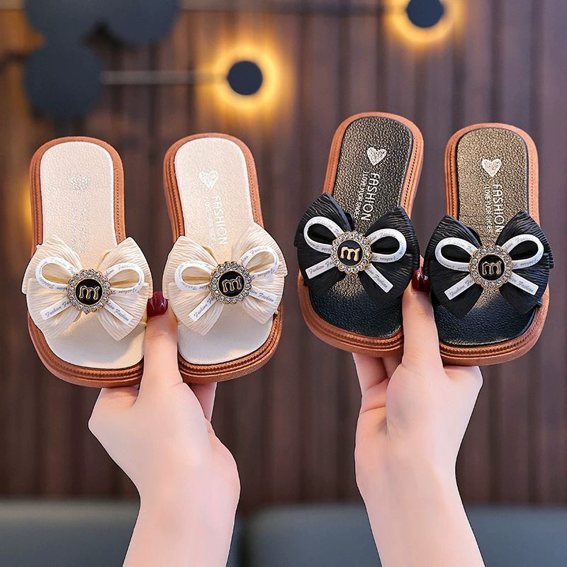 Детские тапочки женская летняя новая мода корейская маленькая девочка принцесса носит нескользящие мягкие женские тапочки с плоским дном