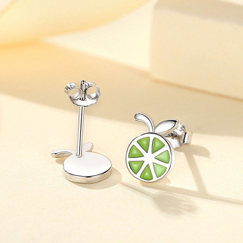 Plata esterlina S925 verano pequeño limón Stud pendientes de las mujeres moda estilo japonés y coreano pendientes de plata esterlina las mujeres lindo Internet celebridad mismo estilo