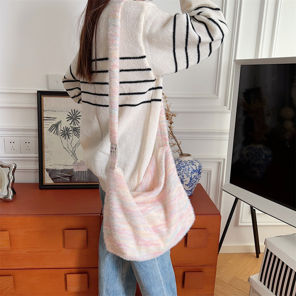 310272 ins Cute Rainbow plush Bag, Women's Autumn and Winter New large-capacity single-shoulder bag, commuter bag, crossbody bag undefined