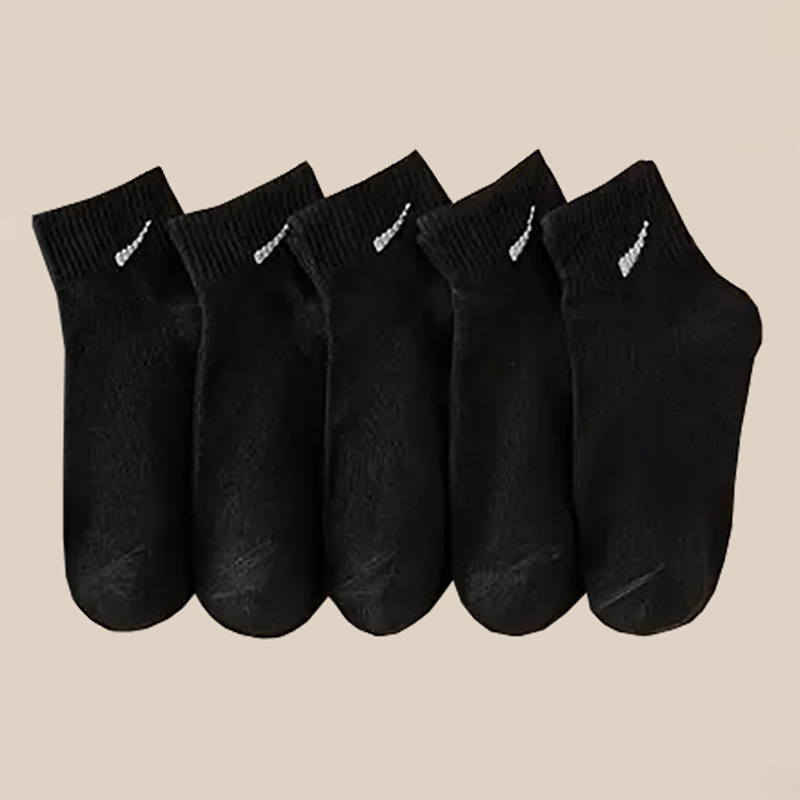 Nuevos productos transfronterizos Calcetines de verano para hombres Calcetines de barco Placa gris blanco y negro Calcetines invisibles de boca baja de corte bajo Calcetines finos de poliéster y algodón para hombres