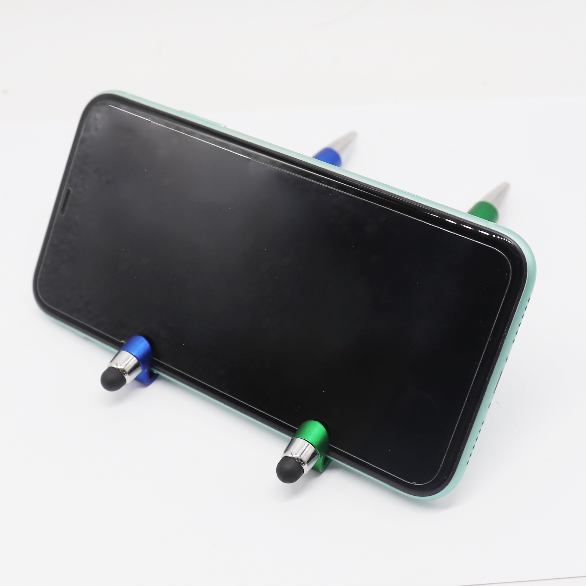 Junrong teléfono móvil titular de la pluma táctil bolígrafo de plástico dos-en-uno medio aceite de la pluma del tacto de la pluma en stock pluma de regalo