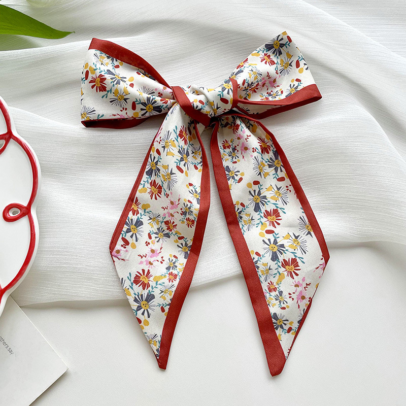 Crisantemo salvaje borde rojo