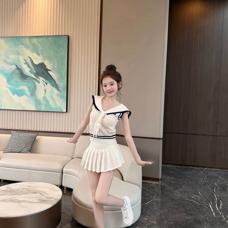 Clearance Sale, No Returns or Exchanges~2026 Summer New Style Nn Letter Twist Navy Collar Hollow-Out Vest Slimming Versatile Top