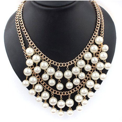 Fashionable universal necklace from pearl with tassels
