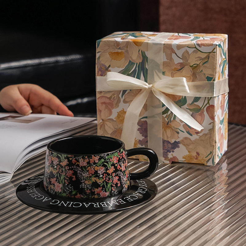 Taza de café y juego de platillos de té de la tarde con souvenirs Taza de cerámica de alto valor Caja de regalo exquisita de alta gama