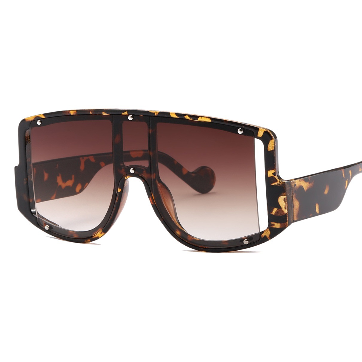 Nuevas gafas de sol punk de una sola pieza 8263 gafas de sol de remache de moda europea y americana gafas de sol de Marco grande transfronterizo de las mujeres