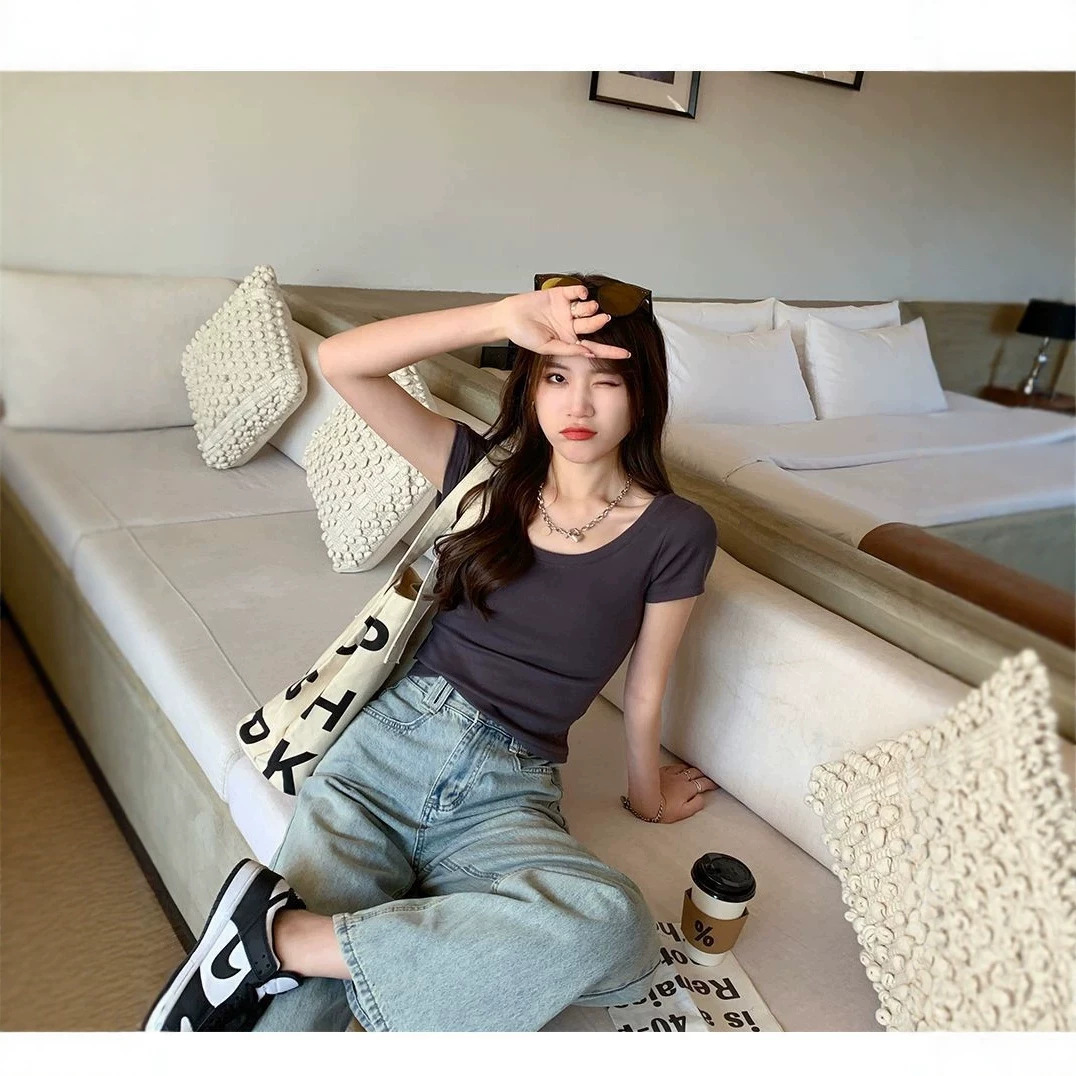 Basic Short Pure Desire Style Right-Shoulder Short-Sleeve T-Shirt for Women, Summer 2026 New Slim-Fit Solid Color Round Neck Versatile Top