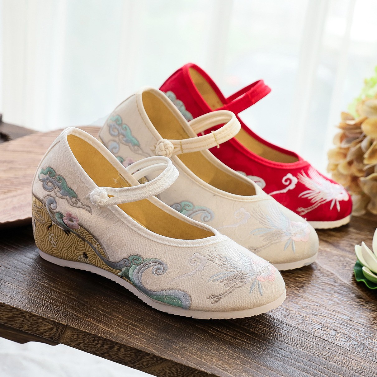 Yu He Han Clothing Shoes Embroidered Shoes Women's Cloth Shoes Women's Retro Chinese Ancient Style Cheongsam Shoes Tea Artist High Heel