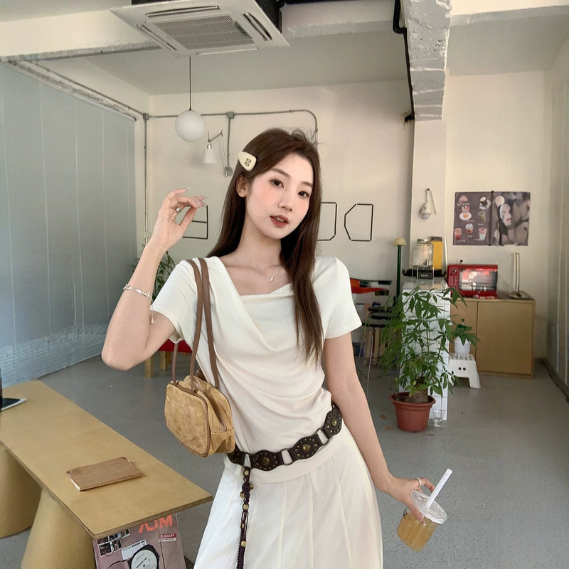 Gentle Pleated Irregular One-Line Neckline Off-Shoulder Short-Sleeve T-Shirt for Women, 2026 Summer New Niche Design Top Gentle Pleated Irregular One-Line Neckline Off-Shoulder Short-Sleeve T-Shirt for Women, 2026 Summer New Niche Design Top