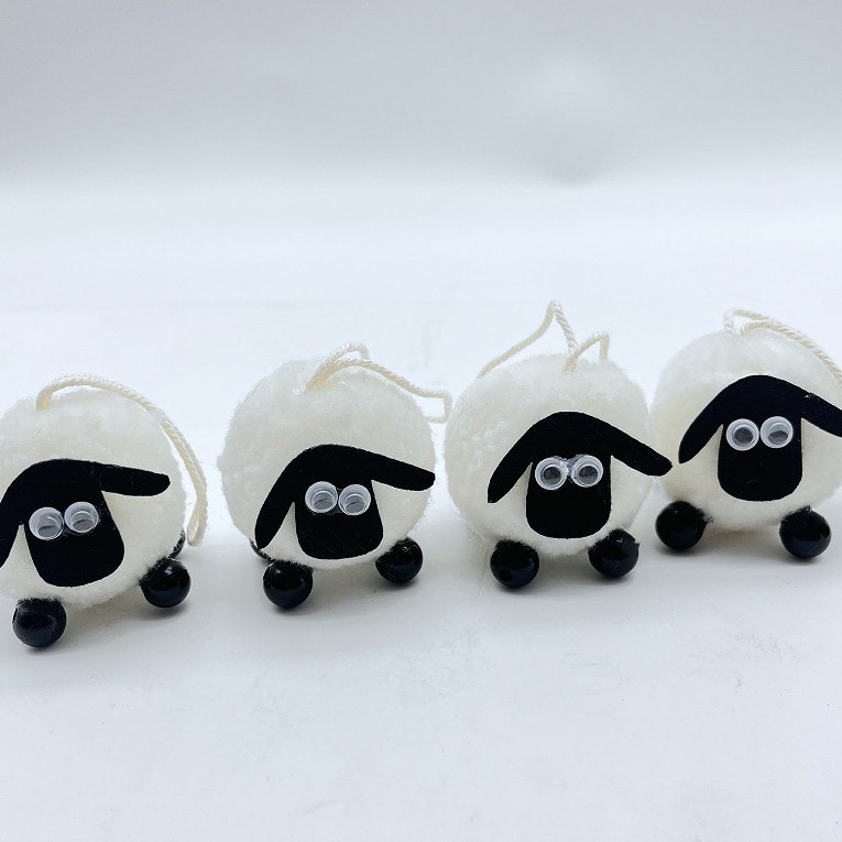 Juguetes de peluche transfronterizos colgantes de cordero blanco y negro, cordero de peluche de Pascua colgantes de cordero