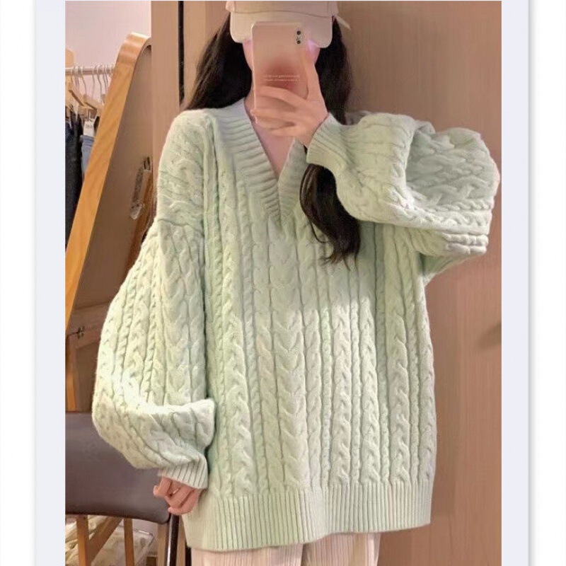 怠惰な風が甘くて、モチモチのピンクのvネックの麻の花が厚いセーターの女子学生の秋冬の韓国版はニットのコートを合わせます。|undefined