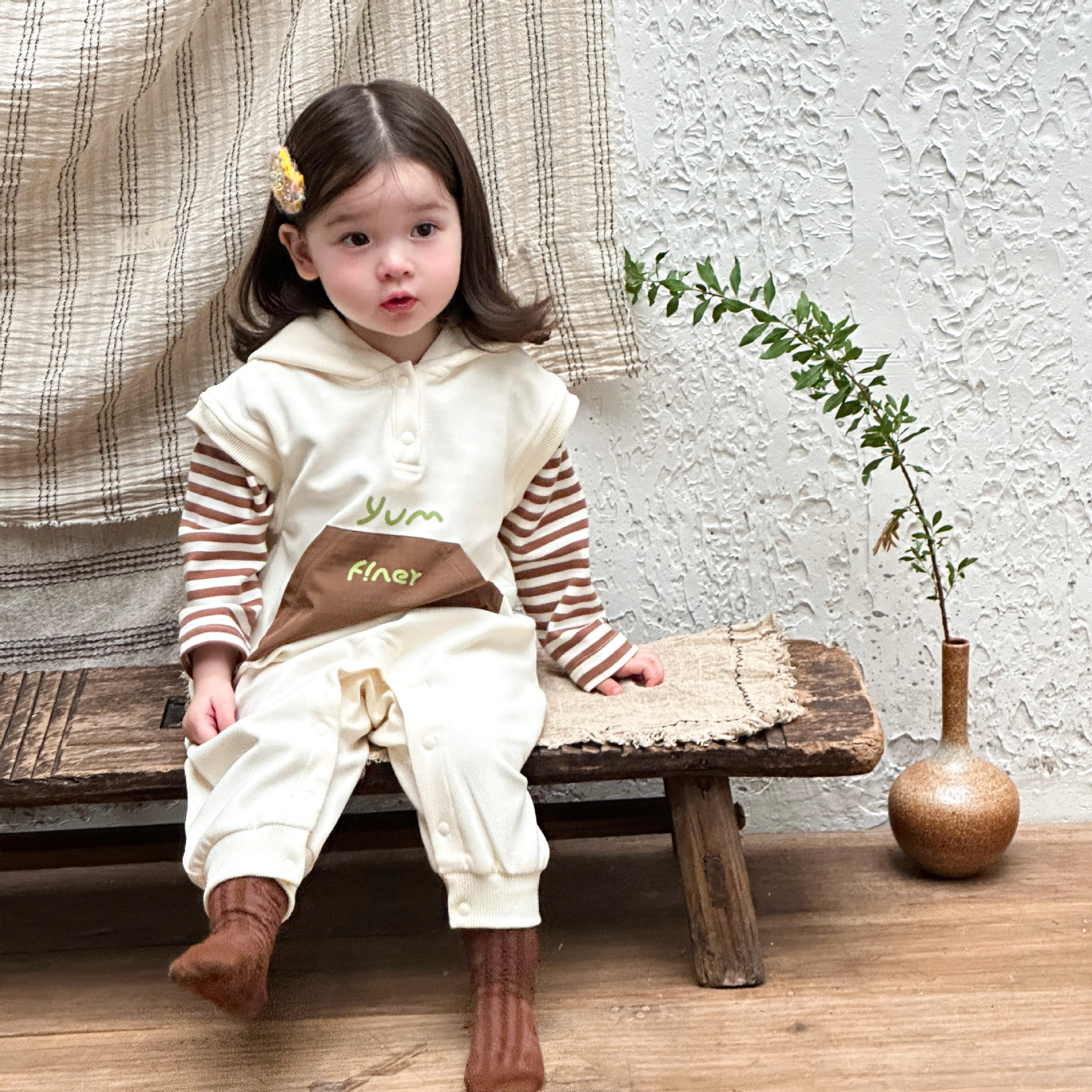 Ropa para niños coreanos, ropa para bebés, traje de otoño, traje de una pieza, traje de escalada 0-3, camiseta a rayas, mameluco con capucha, traje de dos piezas