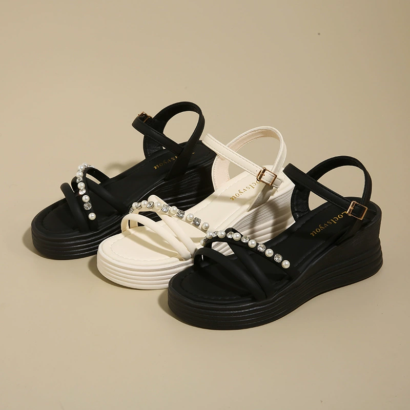 Туфли-сланцы с кристаллами фэн-шуй, перекрещенный квадратный носок, открытый мыс, одна полоска, женские, 2025, танкетка, приподнятые пляжные сандалии