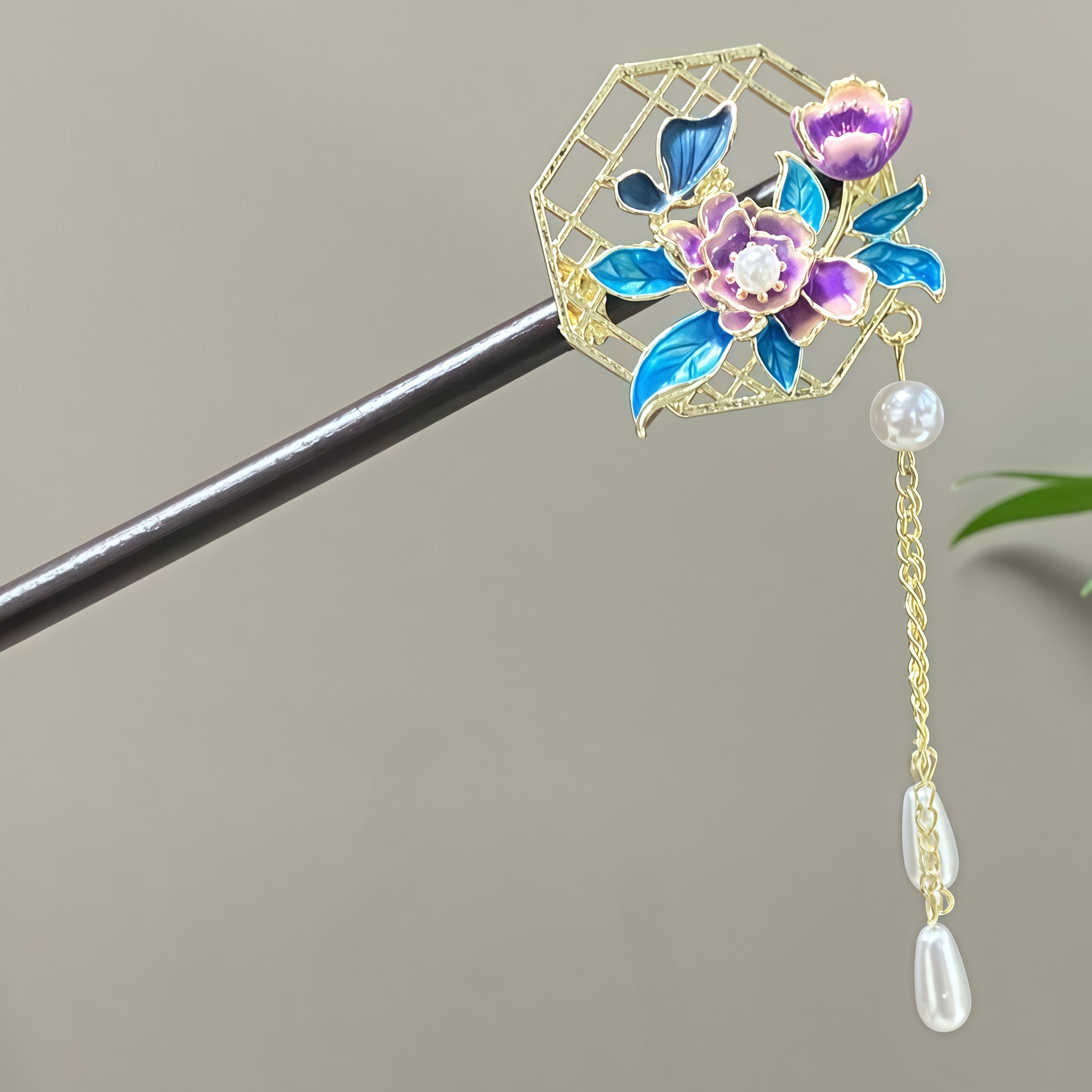 Hairpin 2593