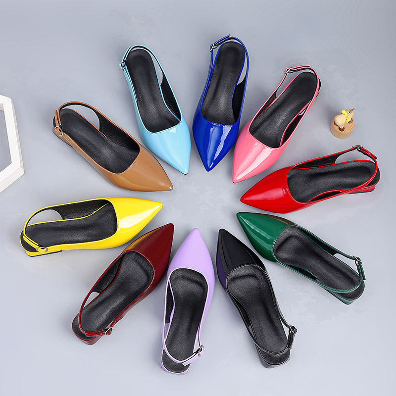 Cross-Border Amazon Pointed-Toe Back-Strap Sandals for Women 2026 New Style Thick-Heeled Patent Leather Closed-Toe Versatile Commuter Shoes for Women Cross-Border Amazon Pointed-Toe Back-Strap Sandals for Women 2026 New Style Thick-Heeled Patent Leather Closed-Toe Versatile Commuter Shoes for Women
