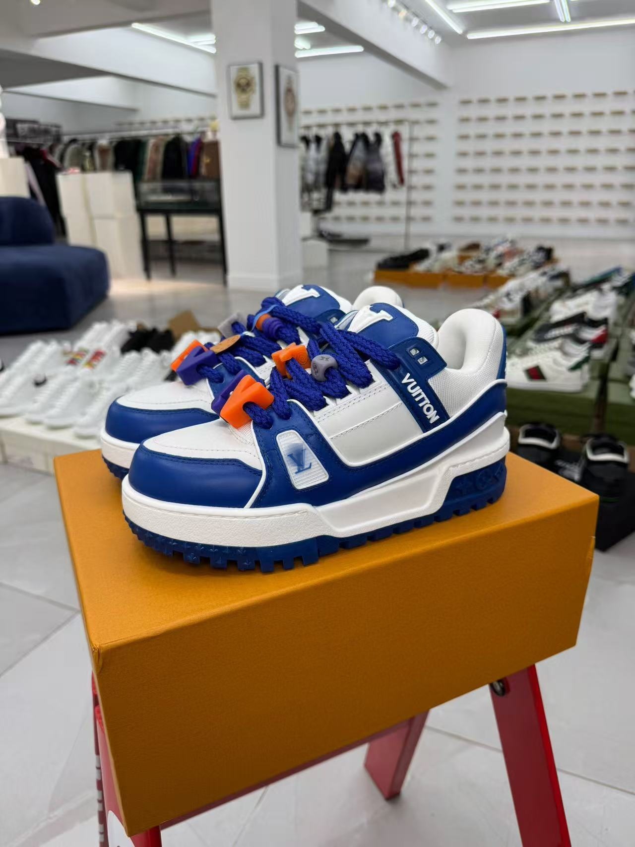 Consult customer service to see real shots 5