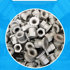 汽摩配件加工;车身及附件;车用烟灰缸