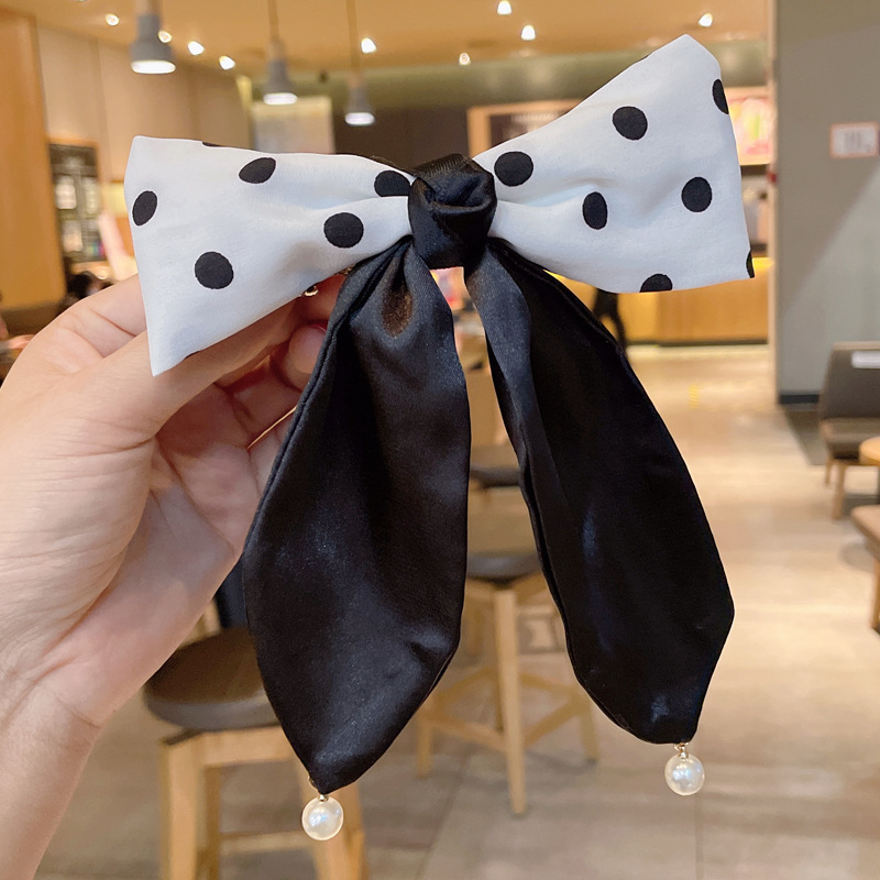 Mode Polka Dot Lange Schwanz Perle Anhänger Bogen Clip Frauen Haar Zubehör display picture 3