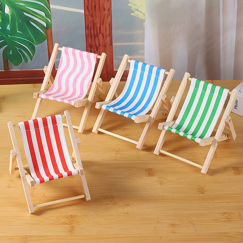Creative small chair desktop wooden decoration mobile phone bracket pastoral style foldable display stand beach chair decoration