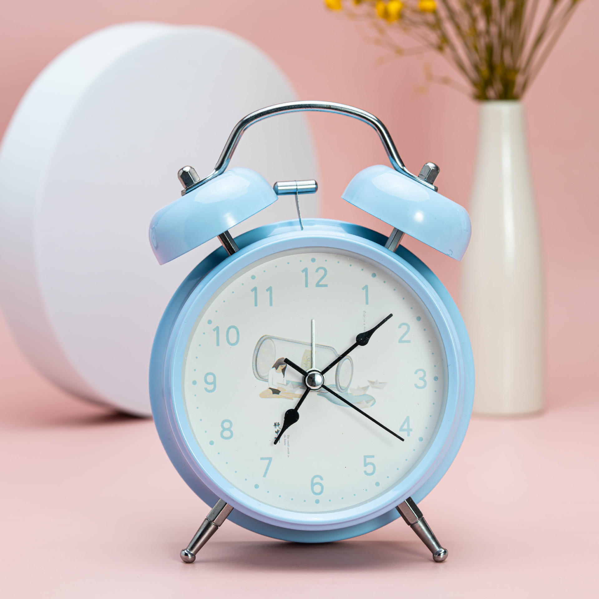 Directo de fábrica de metal de moda creativa de 4 pulgadas campana despertador estudiante reloj despertador con luz de noche dormitorio mudo reloj