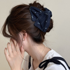 女性のためのリボンデニムシェルクリップ 2025 新しいハイエンド後頭部ヘアピンレトロサメクリップヘアアクセサリー
