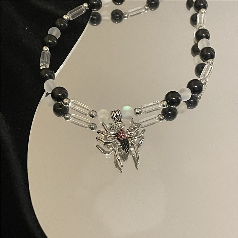 Nihaojewelry Jewelry Wholesale Spider Colgante Cadena De Clavícula Con Costura De Cuentas Negras display picture 6