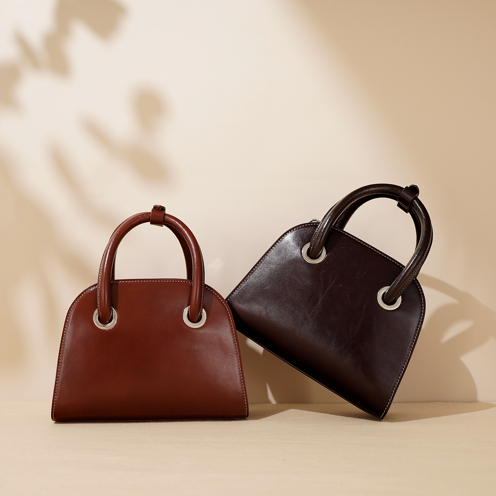 Fashionable retro solid color shoulder bag