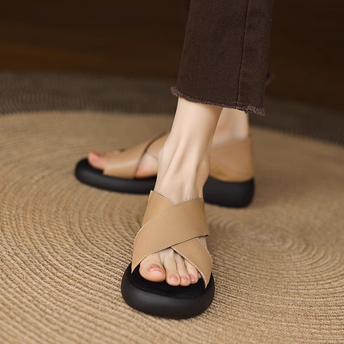 Roman versatile sandals for women 2025 summer new casual versatile sandals large size women's soft bottom flat sandals