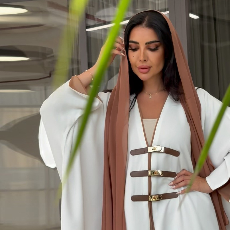 MQ090 Modest Fashion Cardigan With Leather Buttons Abaya Turkish Color-blocked Robe For Outerwear In Arabia_ecoleips.com
