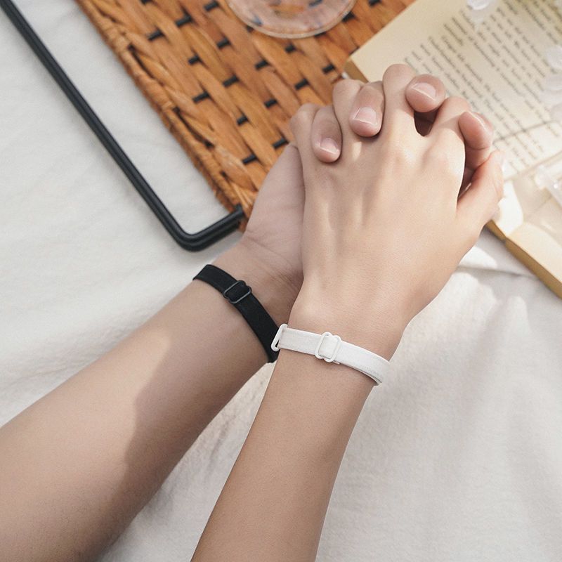 [Shoulder strap Bracelet Dual use Underwear Shoulder strap Bracelet rubber string Boyfriend lovers Bracelet rubber string