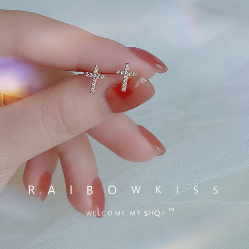 Cross earrings for women, simple student earrings, ins cool style earrings, no need to take them off when sleeping,  new trend