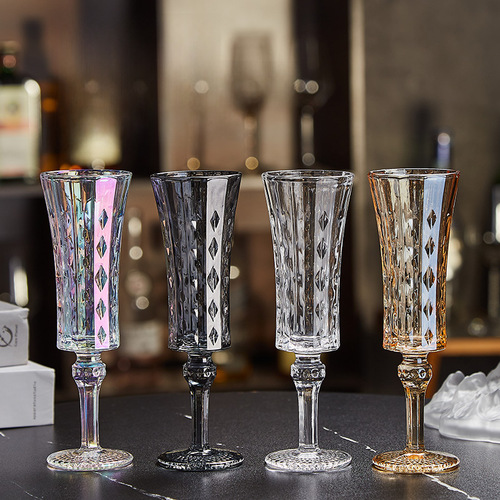 French-style niche embossed champagne glass retro high-stemmed glass wine cup for women, high-end and stylish home use glass wine glass