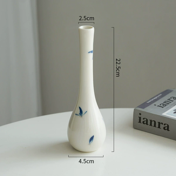 Blue and white porcelain (E)