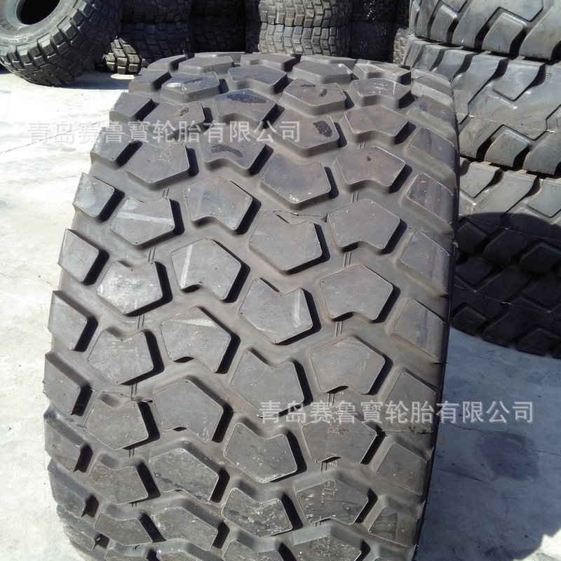 全钢子午线真空 600/50R22.5 卡车拖车宽基轮胎